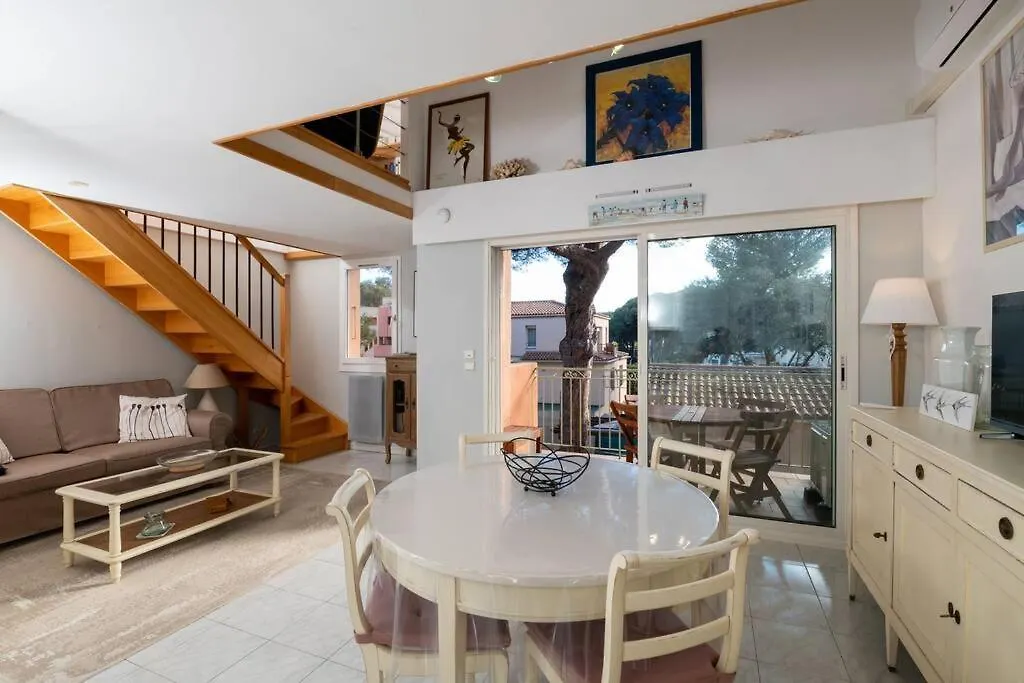 Charmant Duplex A 500 M Du Port D'Hyeres Lesclesdenicole Le Pradet 0*, Hyeres